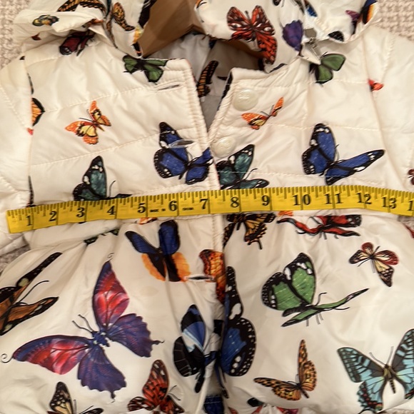 Infant Girl’s Lined Butterfly Puffer Coat Sz 6 months - Picture 16 of 16